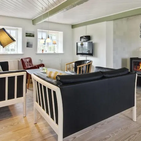Vakantiehuis Ingulf - 18km From The Sea By Interhome *